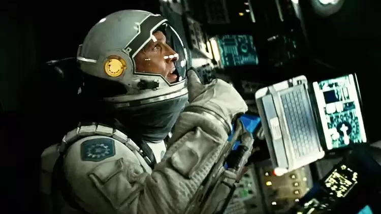 The treacherous Dr Mann, who tries to kill Matthew McConaughey's Cooper, was played by which A-List star in a surprise extended cameo?