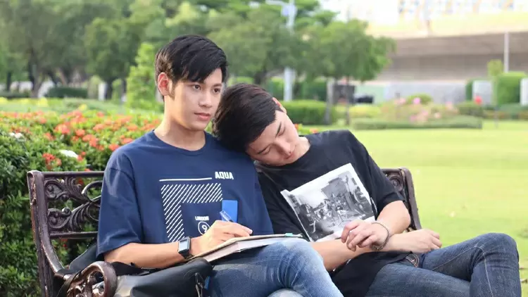 The following scene takes place in which TV series?