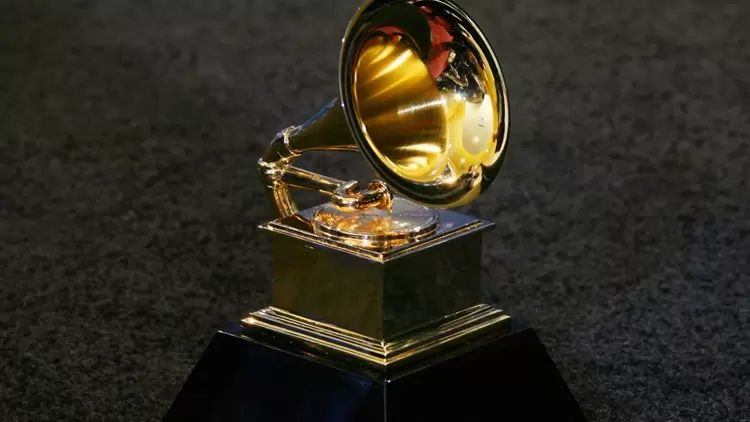 You are a Grammy Awards expert!