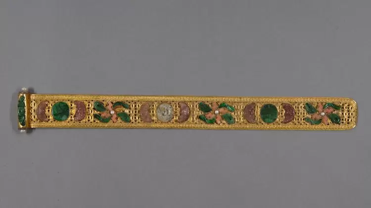 What do you think this ancient Chinese artifact was used for in ancient times?