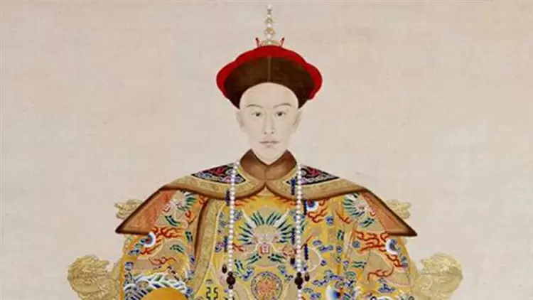 The Qing Dynasty had twelve emperors, yet there were thirteen reigns due to which emperor using two reign titles?