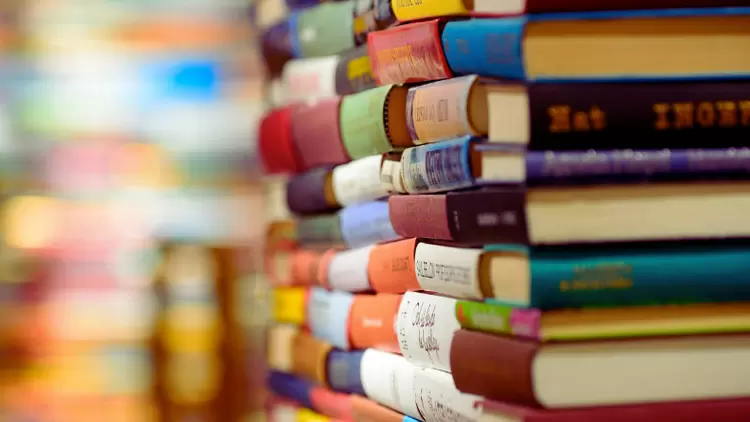 Choose a book genre: