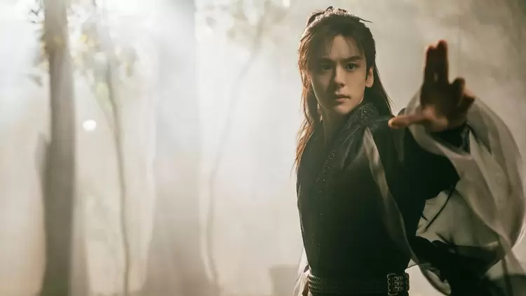 The Prince of AoLai from Fox Spirit Matchmaker: Red-Moon Pact