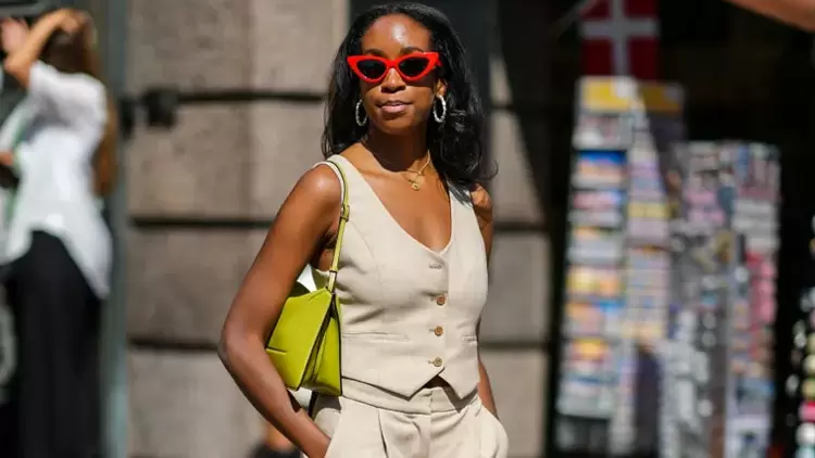 You're a Classic Chic!