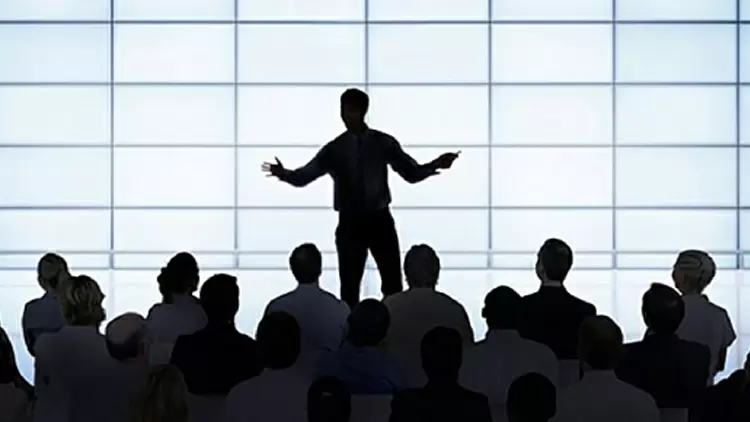  Are you a leader or a follower?