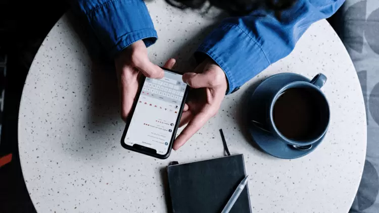 A few days after the ceremony, Jackson asks you for a private meeting. This time Jackson seems to be calm and tells you that there are chosen-mates in addition to the fated-mate, so you still have another choice. And he can use everything he has to help you reject your fated-mate.What will you reply to him?