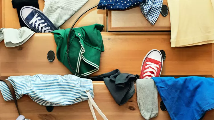 How are your clothes organized in your drawers?